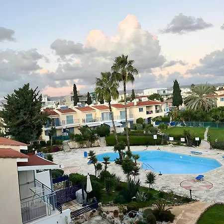 Apartman Paradise Gardens Cozy Oasis With Ac, Wifi, And Pool *