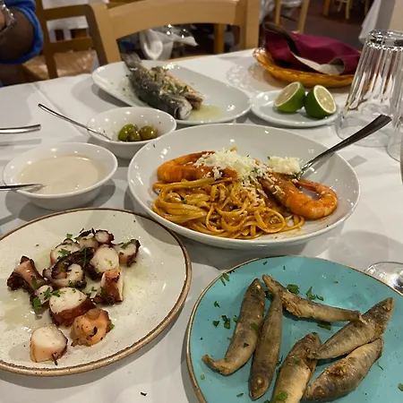 Paradise Gardens Cozy Oasis With Ac, Wifi, And Pool *