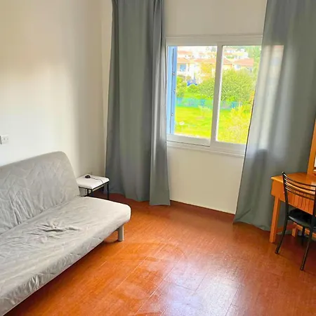 شقة Paradise Gardens Cozy Oasis With Ac, Wifi, And Pool بافوس