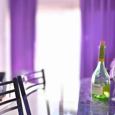 Paradise Gardens Cozy Oasis With Ac, Wifi, And Pool شقة بافوس