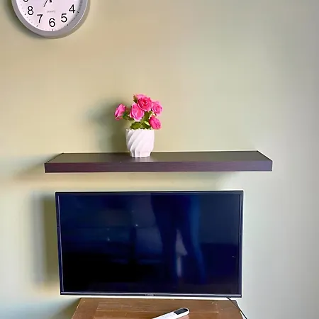 Paradise Gardens Cozy Oasis With Ac, Wifi, And Pool *