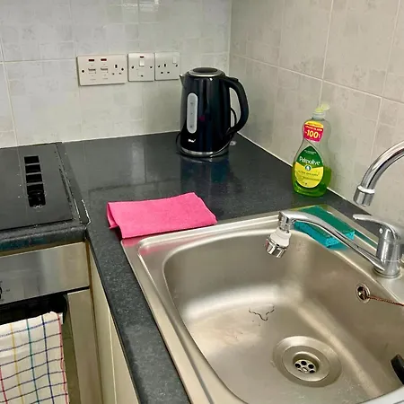 Paradise Gardens Cozy Oasis With Ac, Wifi, And Pool * بافوس
