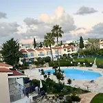 Apartament Paradise Gardens Cozy Oasis With Ac, Wifi, And Pool *