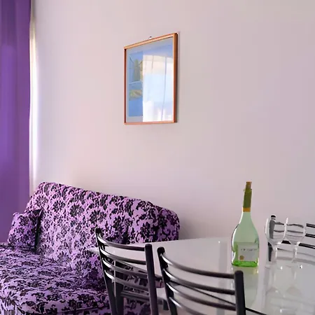 Paradise Gardens Cozy Oasis With Ac, Wifi, And Pool *